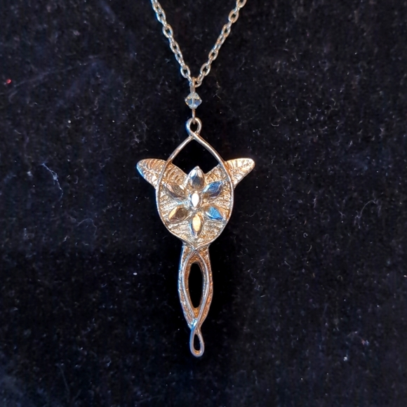 Jewelry - Movie Jewelry Fashion LOTR Arwen The Evenstar Metal Necklace With Stones